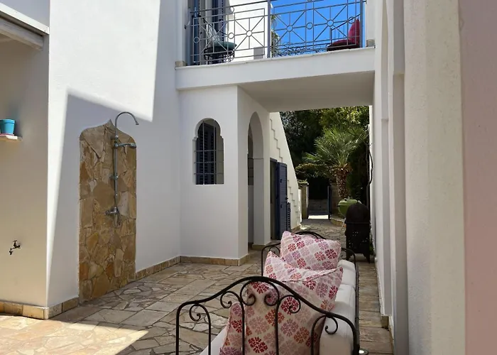 Perla Saracena Tatil Evi Sant Isidoro (Apulia)